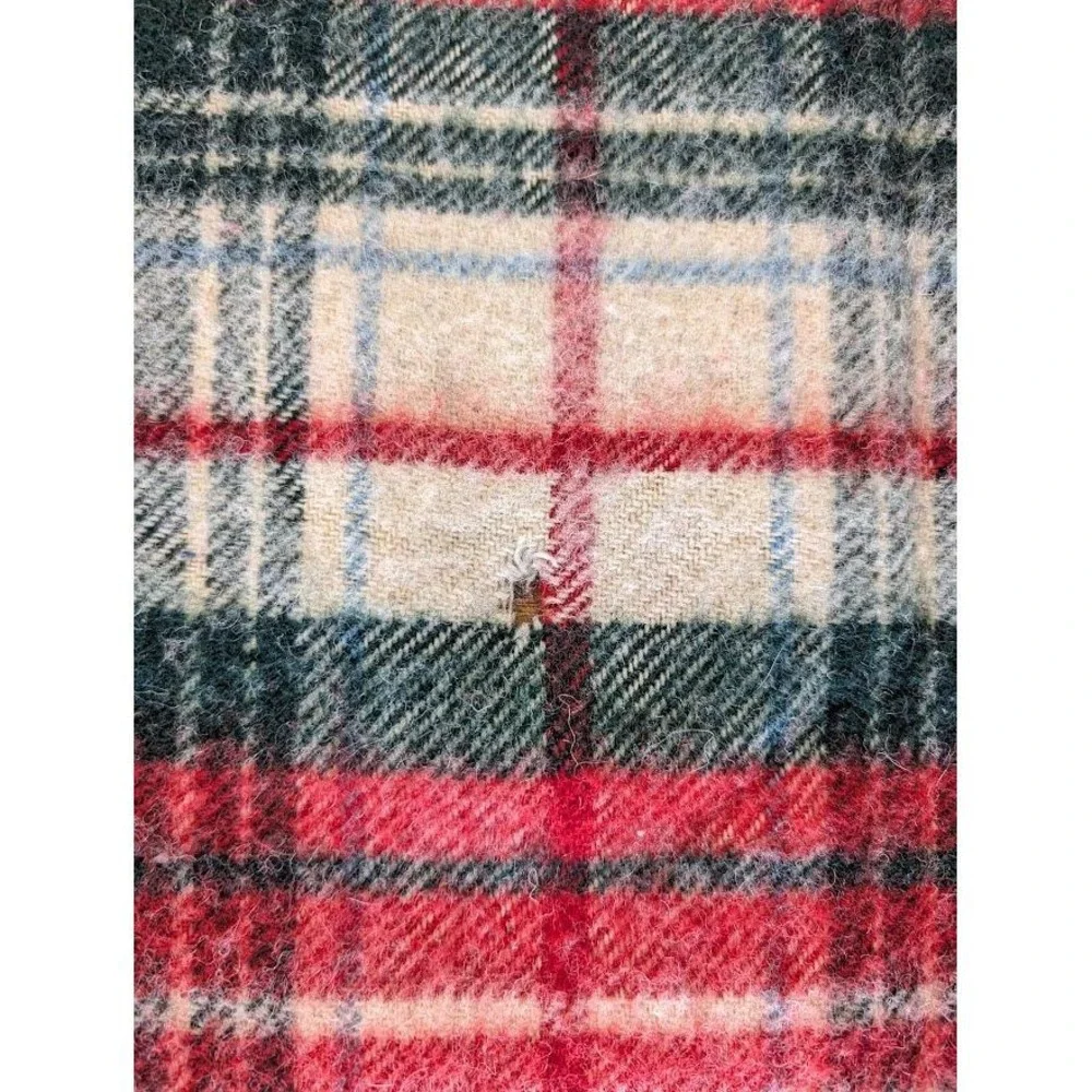 Vtg Satin Trim Wool Blanket Full 76x71 Plaid‎ Lodge Cabin Rustic Christmas Flaw